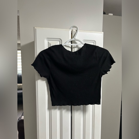 10. Urban Heritage Button Crop Top - Picture 2 of 2